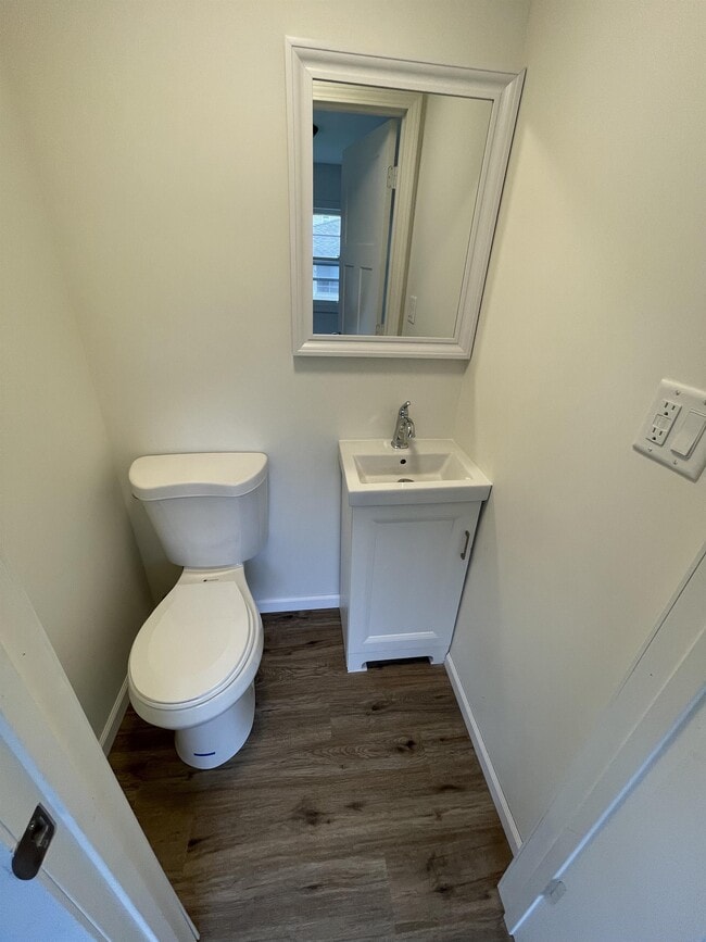 807 Wood St in Valparaiso, IN - Building Photo - Building Photo