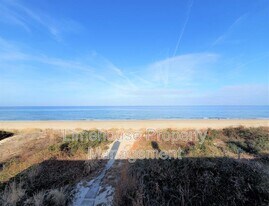 1944 E Ocean View Ave in Norfolk, VA - Building Photo
