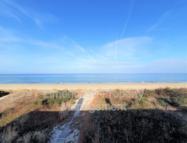 property at 1944 E Ocean View Ave