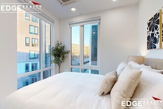 38 Hichborn St, Unit 506 in Boston, MA - Foto de edificio - Building Photo