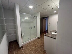537 Congress St, Unit 409 in Portland, ME - Building Photo - Building Photo