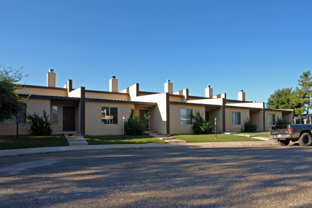 5002-5009 27th St in Lubbock, TX - Foto de edificio