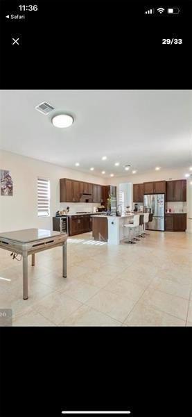 11795 Waterway Cir in Pompano Beach, FL - Building Photo