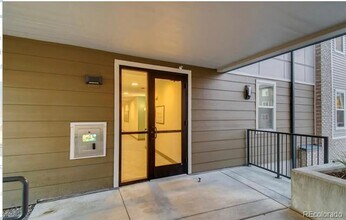 460 E Fremont Pl in Littleton, CO - Building Photo - Building Photo