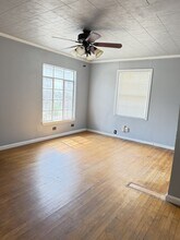 119 Shrine Ave in San Antonio, TX - Foto de edificio - Building Photo