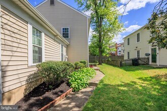 2432 Hyannis Ln in Crofton, MD - Building Photo - Building Photo
