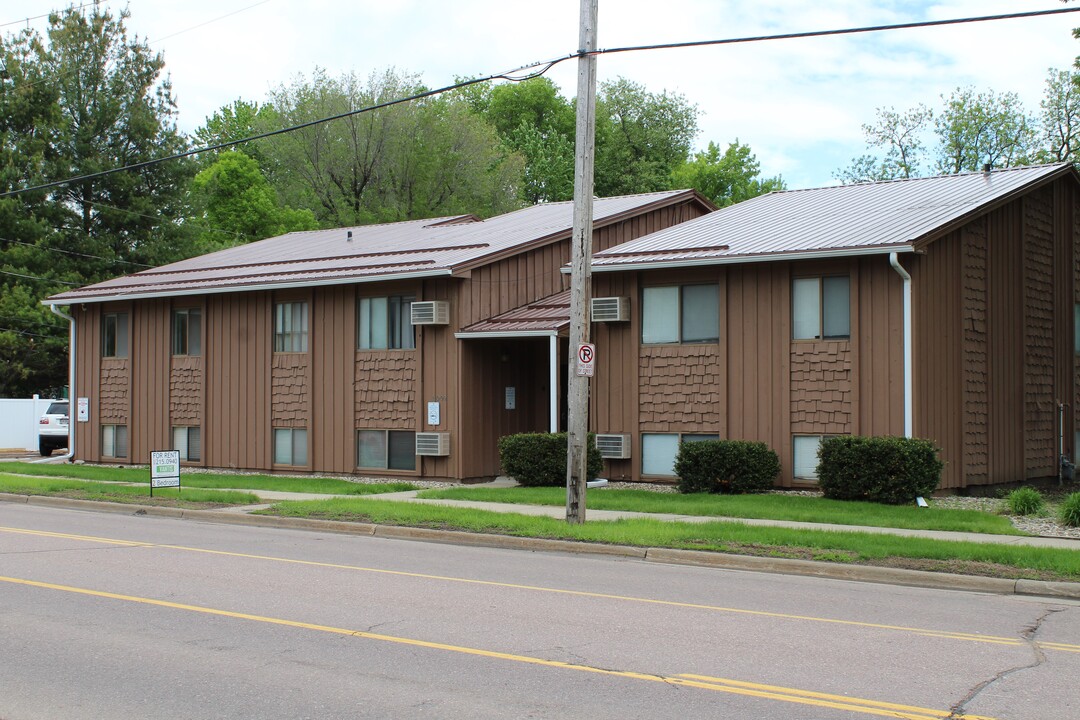 1009 W 26th St in Sioux Falls, SD - Building Photo