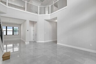 13025 Feathering Wy in Palm Beach Gardens, FL - Building Photo - Building Photo
