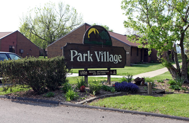 Park Village in Shelby, OH - Building Photo - Building Photo