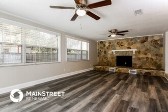 6300 Lyons St in Orlando, FL - Building Photo - Building Photo