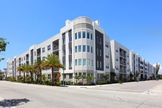 Cityside I in Sarasota, FL - Building Photo - Building Photo