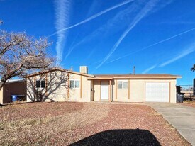 12509 Nambe Ave NE in Albuquerque, NM - Building Photo