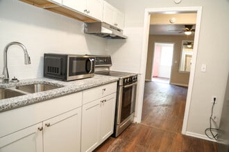 1831 Bennett St in Jacksonville, FL - Building Photo - Building Photo