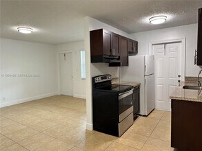 2900 NE 17th Ave in Pompano Beach, FL - Building Photo - Building Photo