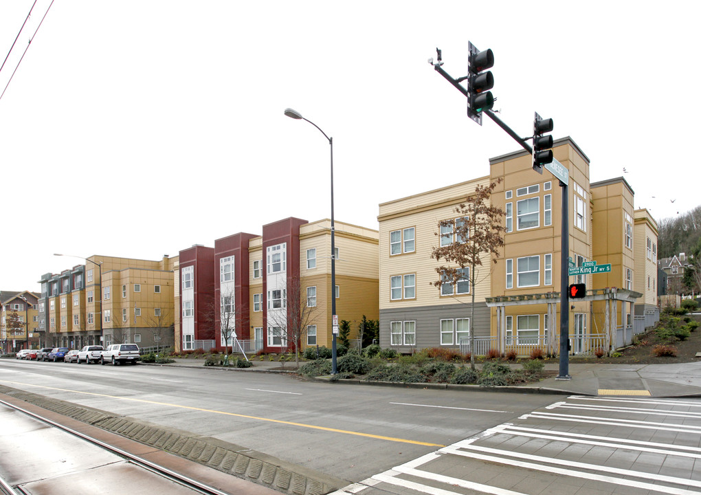 The Genesee in Seattle, WA - Foto de edificio