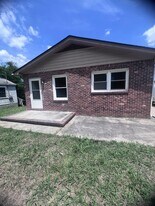 607 Cross St in High Point, NC - Building Photo