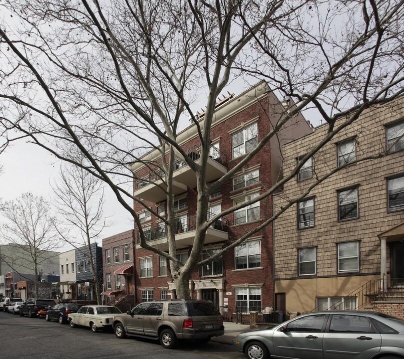 Belvedere III Condominium in Brooklyn, NY - Building Photo