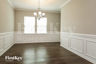 235 Firewheel Ct in Summerville, SC - Foto de edificio - Building Photo