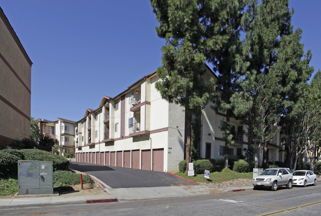 Bay Ridge Apartments in San Diego, CA - Building Photo