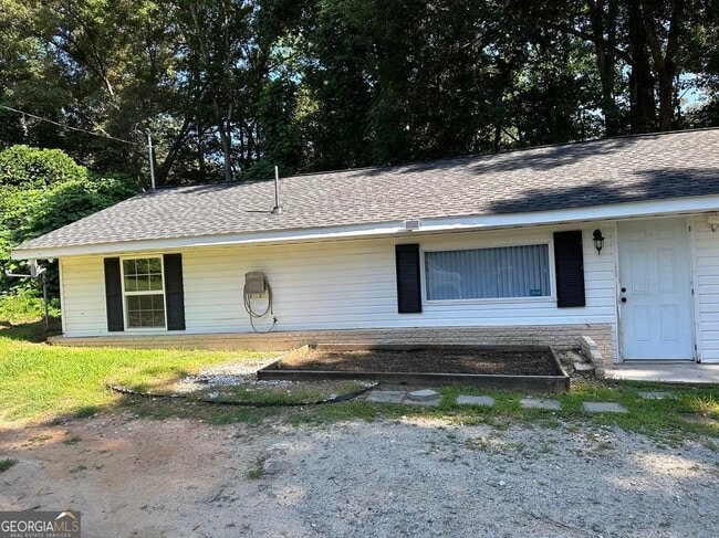 property at 1228 GA-92