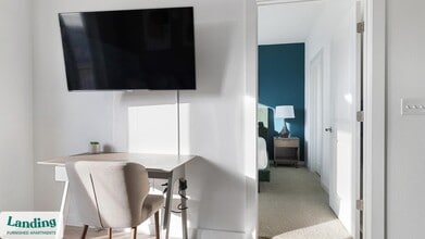 217 S Garland Ave, Unit 3201 in Garland, TX - Foto de edificio - Building Photo