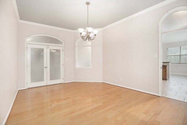 property at 2517 Flycatcher Cove Dr