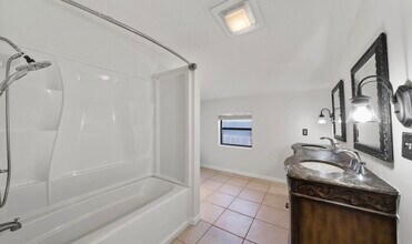 1016 W 12th St in Panama City, FL - Building Photo - Building Photo