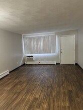 Brookewood South Apartments in Lansing, MI - Building Photo - Building Photo