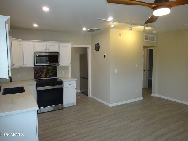 502 E Willetta St in Phoenix, AZ - Building Photo - Building Photo
