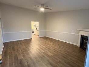 2943 Kinsey Loop in Winterville, NC - Foto de edificio - Building Photo