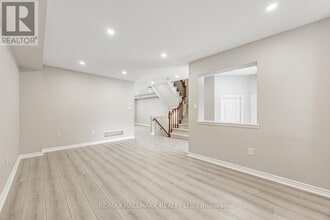 6 Dollery Gate in Ajax, ON - Building Photo - Building Photo
