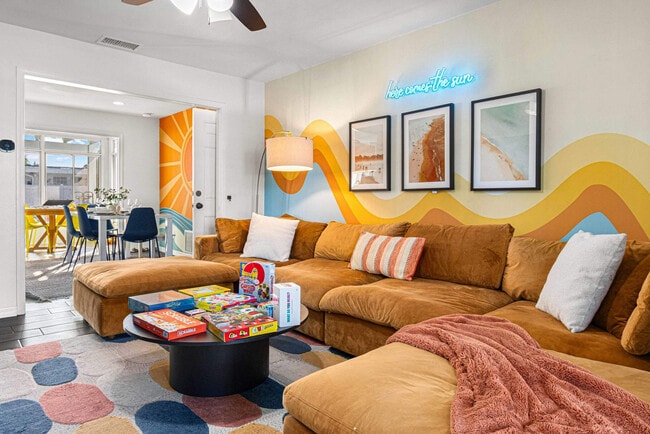 971 Keene Rd in Largo, FL - Building Photo - Building Photo