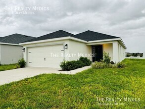 1097 SILAS St in Haines City, FL - Building Photo - Building Photo