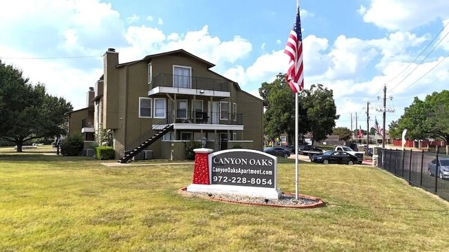 property at 1001 Pecan Crossing Dr