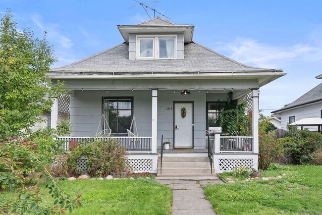 1218 W Grace Ave in Spokane, WA - Building Photo - Building Photo