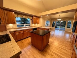846 S Shelley Lake Ln in Spokane Valley, WA - Building Photo - Building Photo