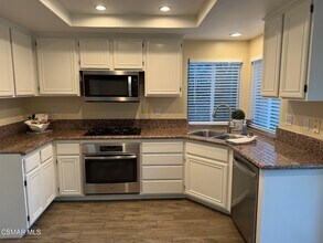 1759 Amarelle St in Thousand Oaks, CA - Building Photo - Building Photo