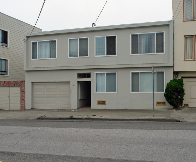 2115 Lawton St in San Francisco, CA - Building Photo - Building Photo