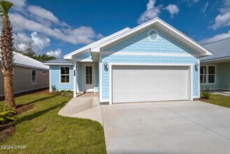 8445 Warner Pl in Panama City Beach, FL - Building Photo - Building Photo