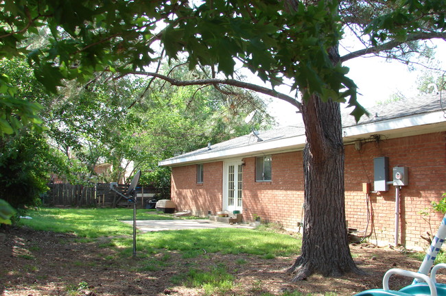 606 Garden Ln in Mcalester, OK - Building Photo - Building Photo