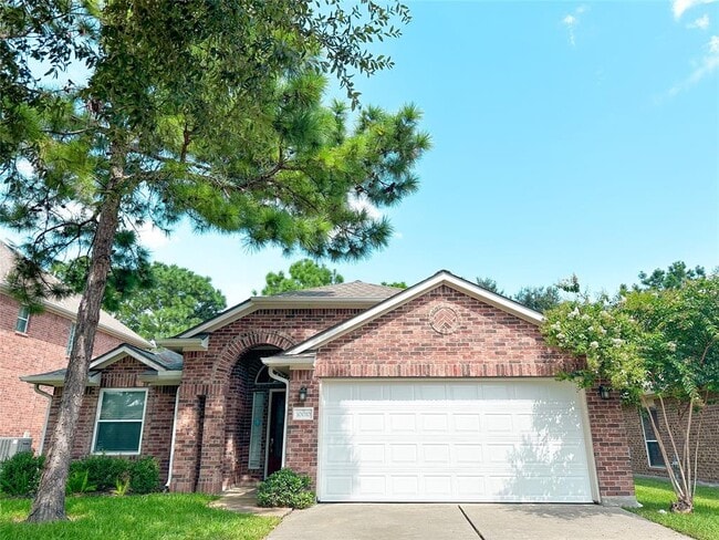 10010 Bald Ridge Ln in Houston, TX - Building Photo - Building Photo
