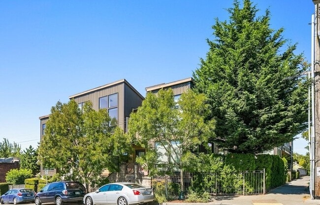 3822 S Hudson St in Seattle, WA - Building Photo - Building Photo