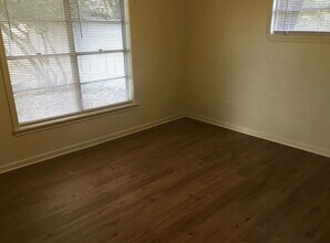 15089 FM 2154 Rd in College Station, TX - Foto de edificio - Building Photo