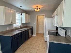 584 S Buckeye Dr in Raeford, NC - Building Photo - Building Photo