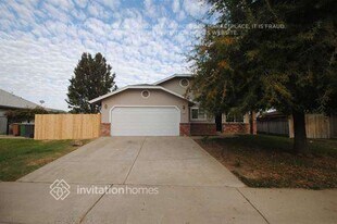 771 Elk Hills Dr in Galt, CA - Building Photo