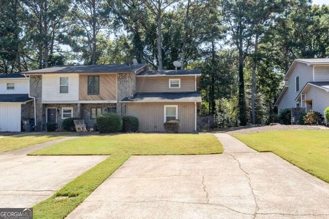 1682 Wynndowne Trail in Smyrna, GA - Building Photo - Building Photo