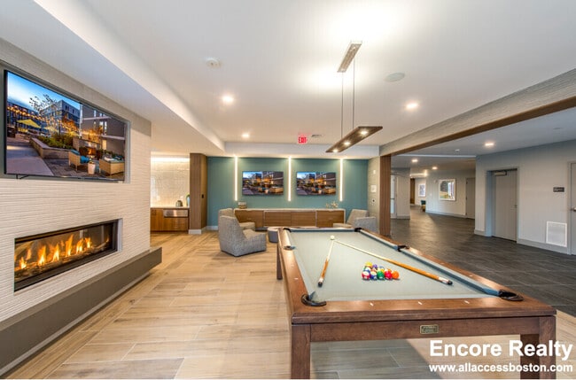 203 Concord Tpke in Cambridge, MA - Foto de edificio - Building Photo