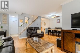 36 Hayhurst Rd in Brantford, ON - Building Photo - Building Photo