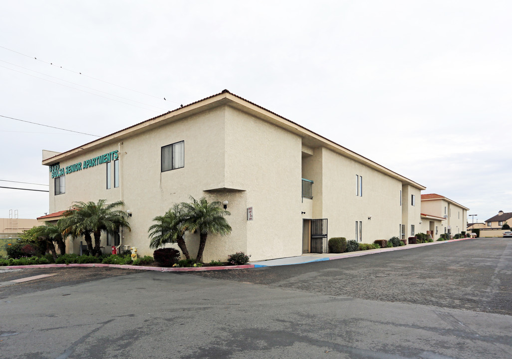 Bolsa Senior Apartments in Westminster, CA - Foto de edificio