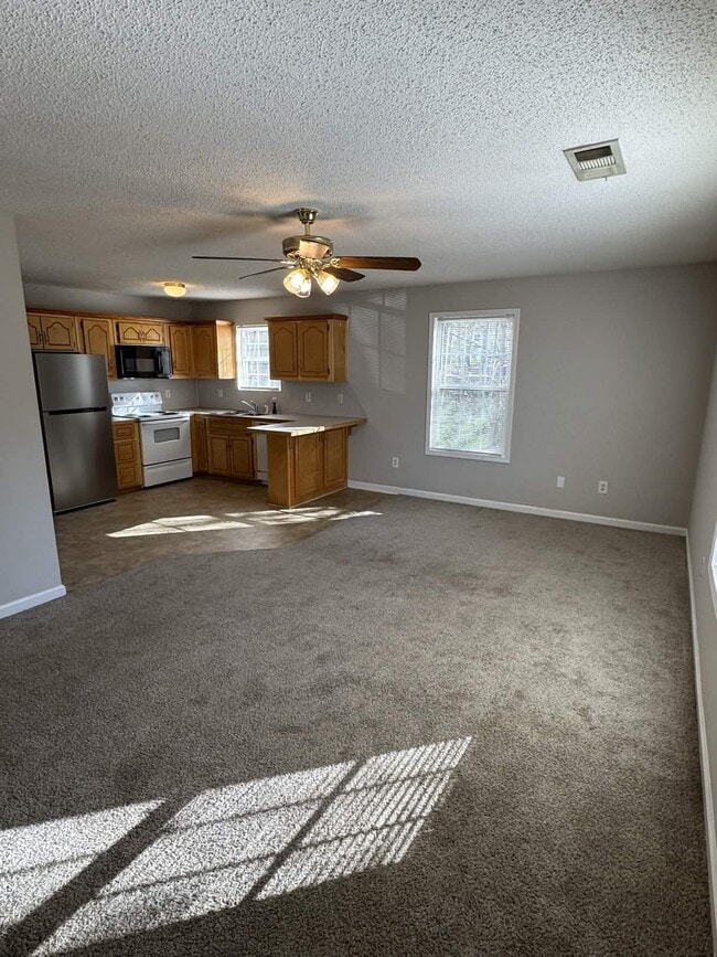 40 Hanna Dr in Talking Rock, GA - Building Photo - Building Photo